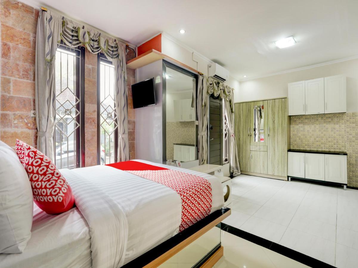 Oyo 90131 Liberty Guest House Sempidi Exterior foto